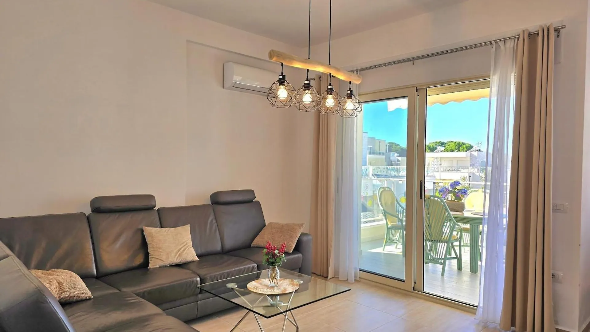 Appartement Relaxing Getaway In Gjiri I Lalzit à Plazhi San Pietro